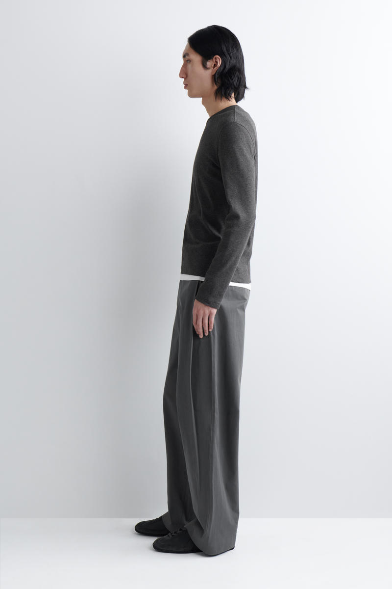 COS ワイドレッグコットンパンツ
