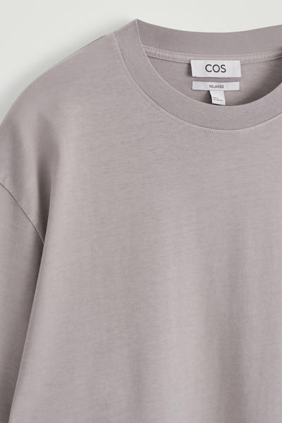COS オーバーサイズ ライトウェイトコットンTシャツ