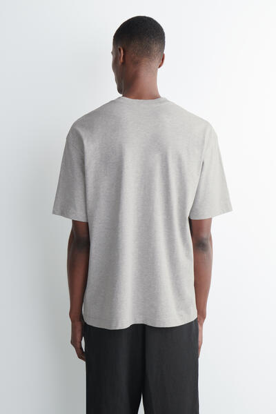 COS リラックスライトウェイトコットンTシャツ