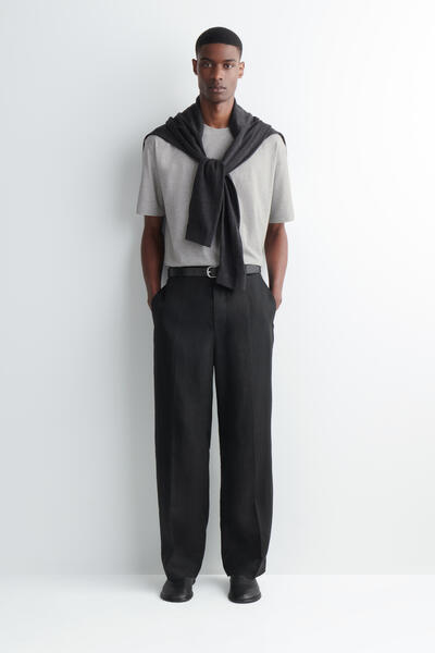 COS リラックスライトウェイトコットンTシャツ