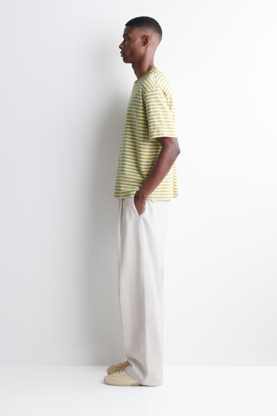 COS オーバーサイズ ライトウェイトコットンTシャツ