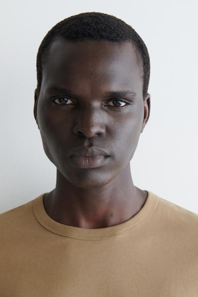 COS 起毛コットンTシャツ