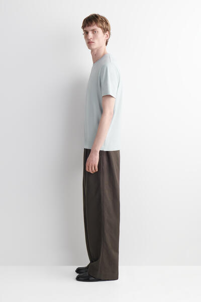 COS ライトウェイト ブラッシュドコットンTシャツ