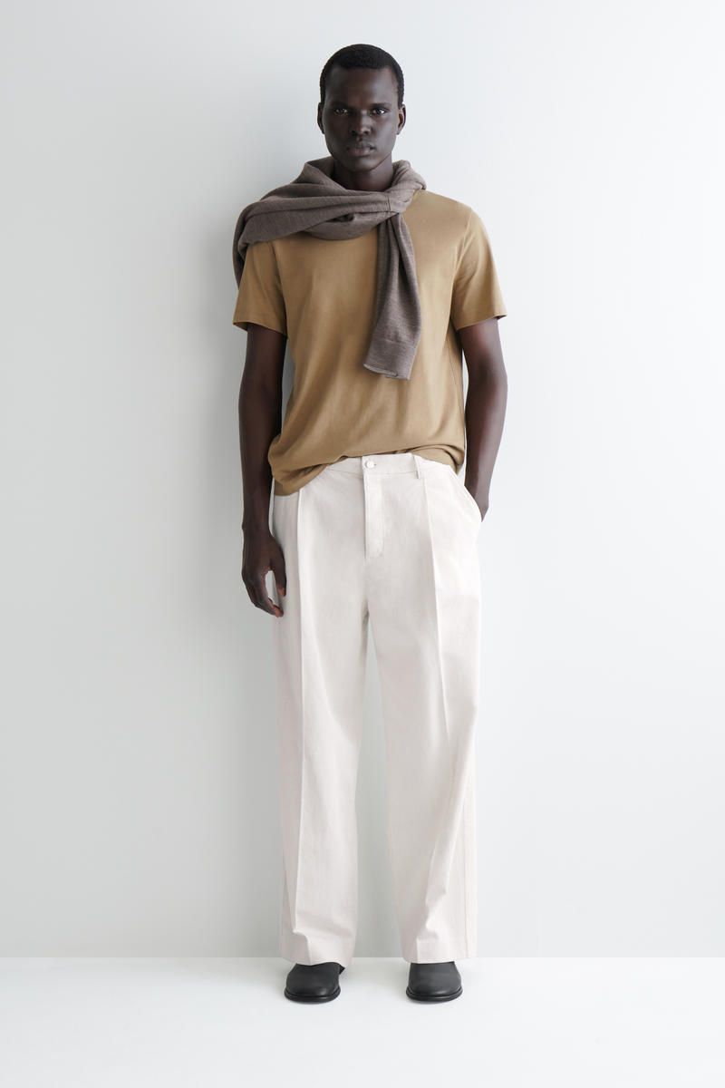 COS 起毛コットンTシャツ