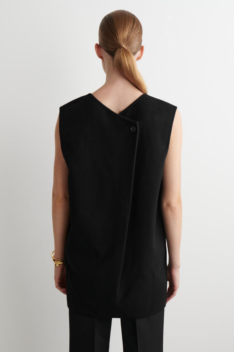 COS ダブルフェイスウールベスト