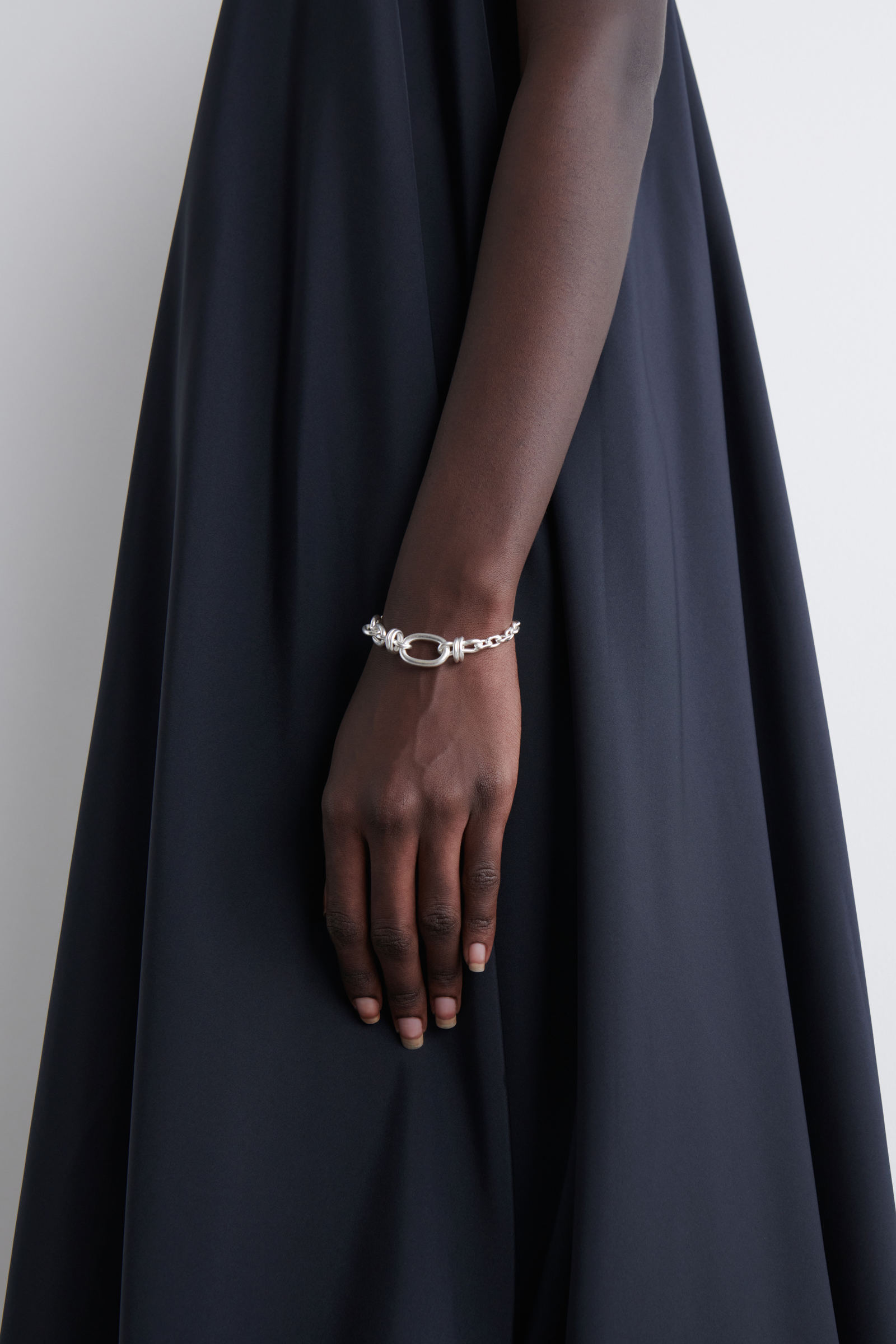 zz-1294822_03-102-1010016-1.