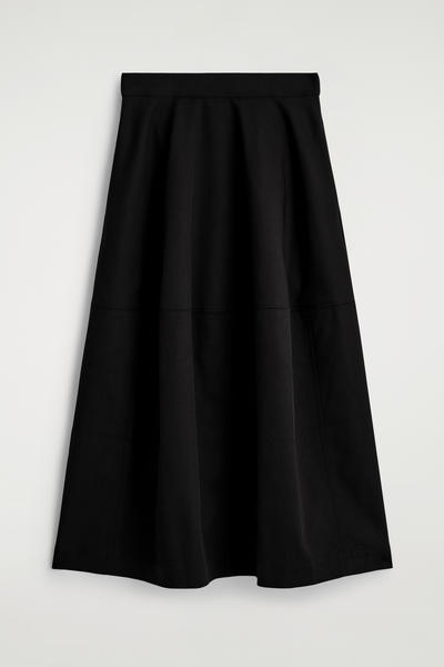 COS ボリュームのある コットンミディスカート