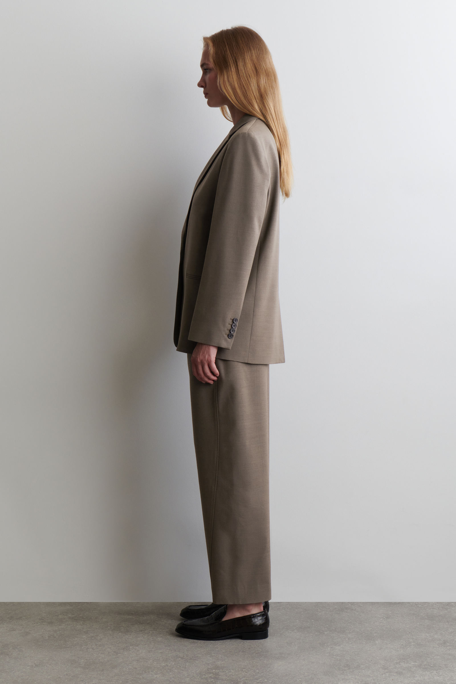 MERINO WOOL-BLEND BLAZER メリノウールブレンドブレザー ブラウン