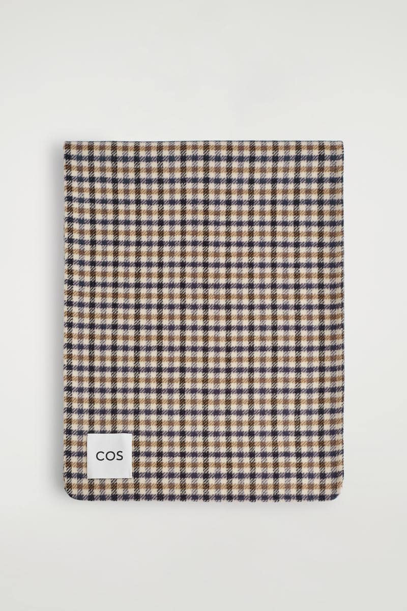 【新品】　COS チェック柄リバーシブルメリノウールスカーフ CHECKED DOUBLE-FACED MERINO WOOL SCARF チェック柄リバーシブル