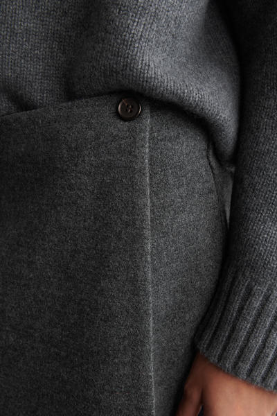 COS ボイルドメリノウールミニスカート