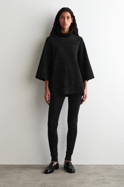 COS シェニールニット ファンネルネックセーター