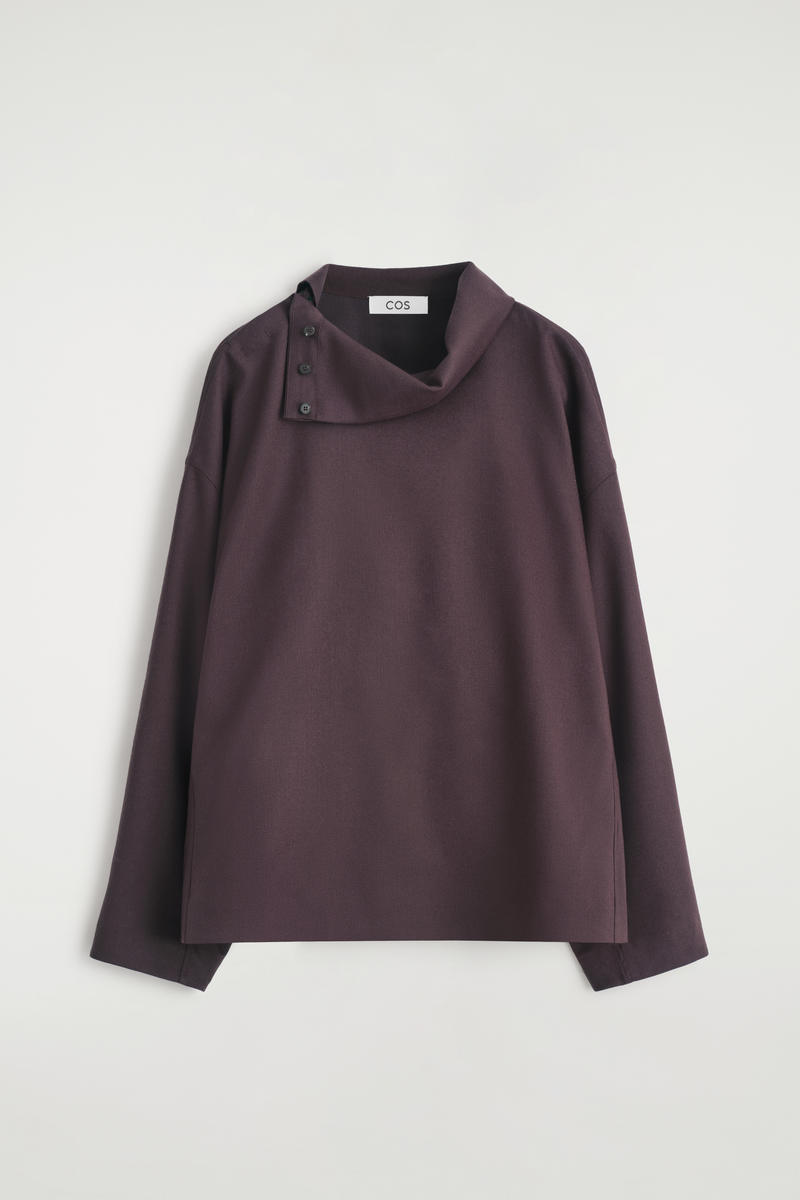 COS ウールフランネルトップ