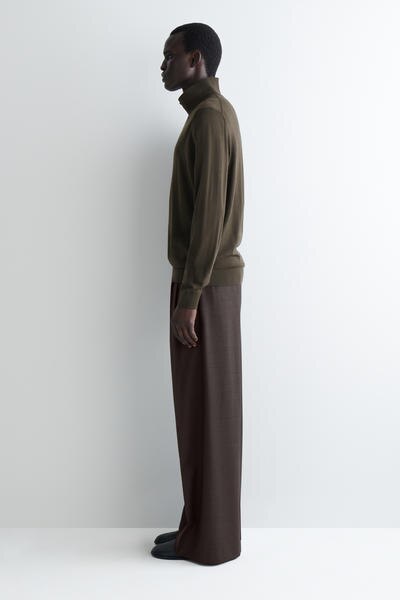 COS メリノウール ボタンカラー ジャンパー