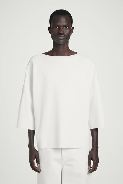 COS オーバーサイズボートネックセーター