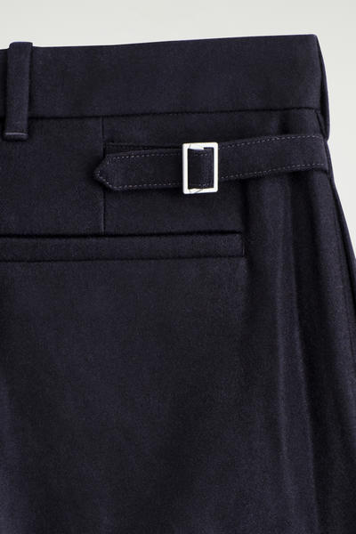 COS オーバーサイズウールストレートレッグパンツ