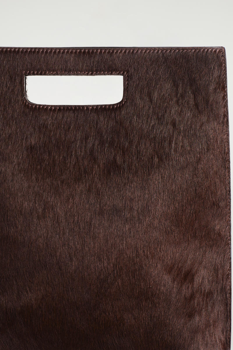 COS フォリオバッグ - ポニーヘア