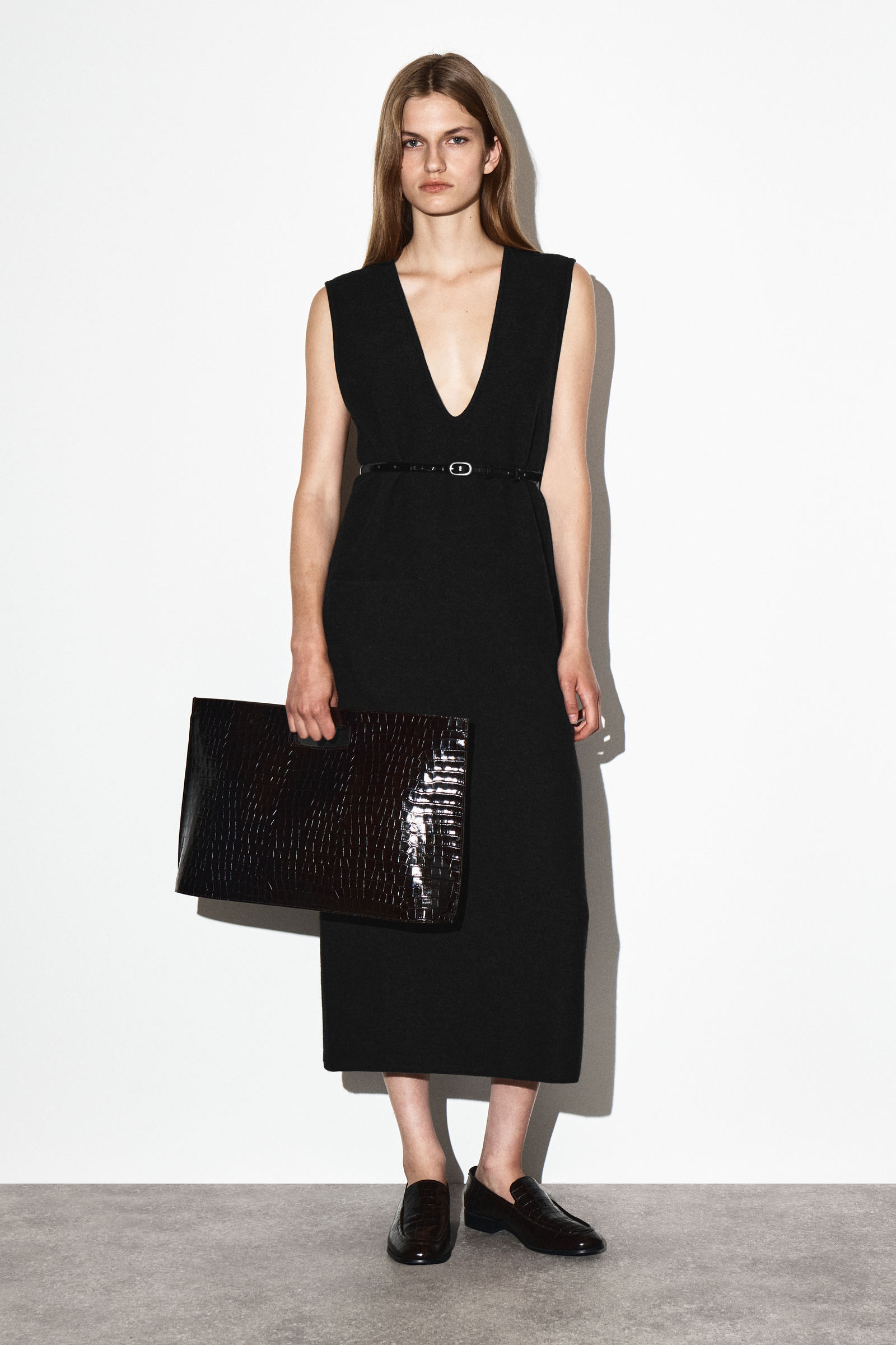 FOLIO OVERSIZED BAG - CROC-EFFECT LEATHER フォリオ オーバーサイズ 
