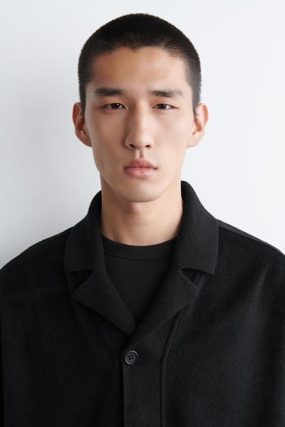 COS プラケットディテールウールブレンドポロニット