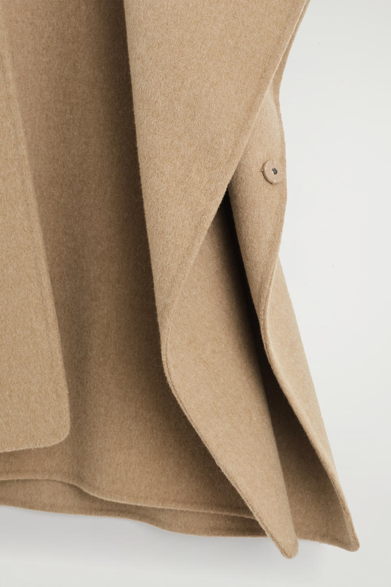 COS ダブルフェイスウールスカーフケープ