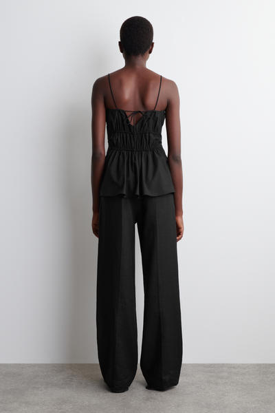 COS ギャザーコットントップ