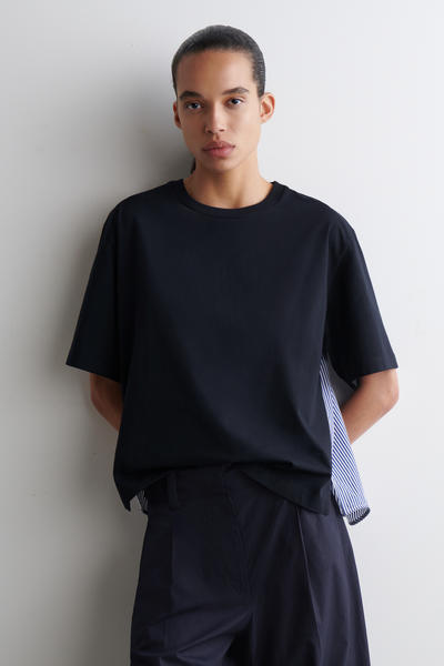 COS パネルTシャツ