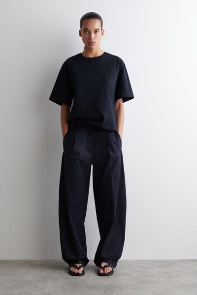 COS パネルTシャツ