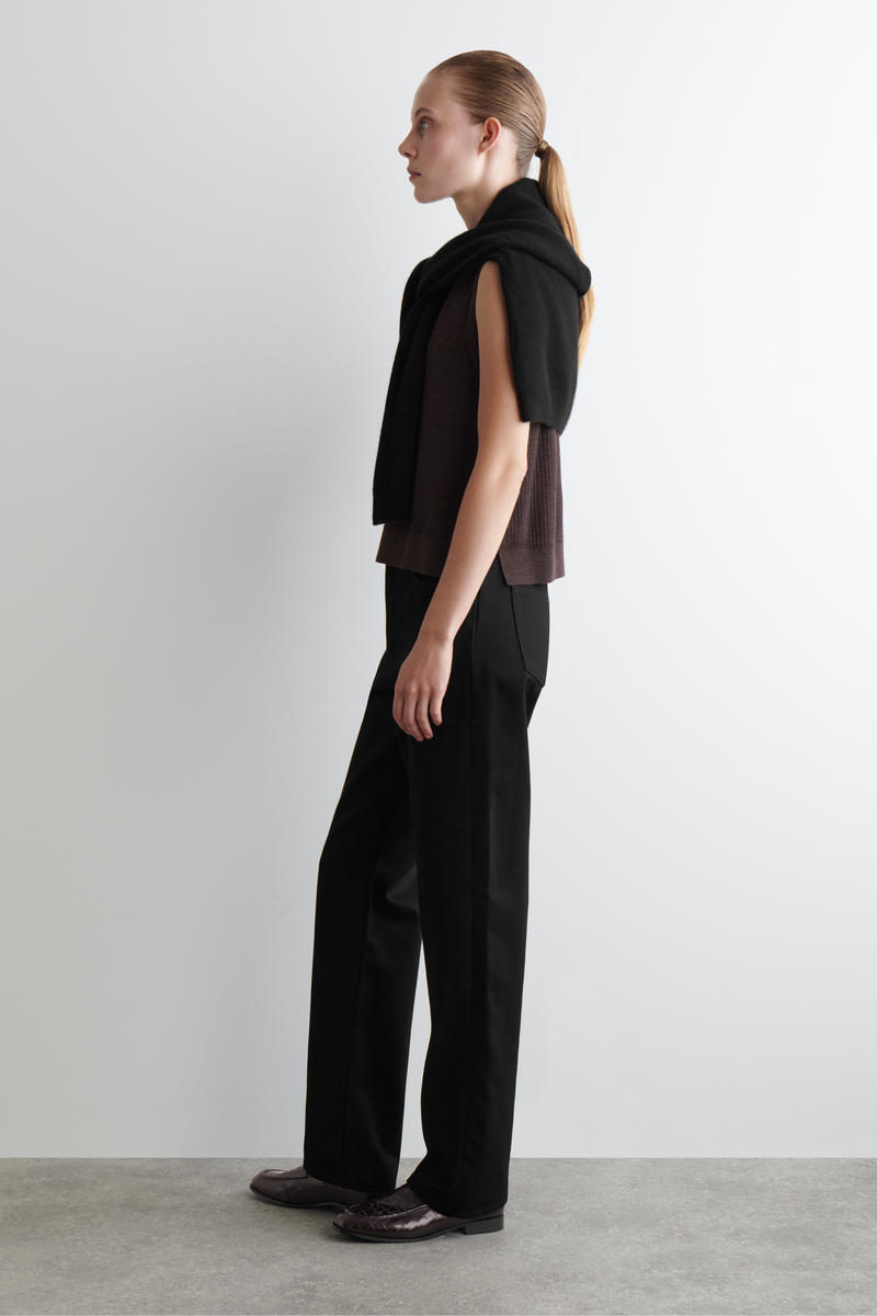 COS リプライズ ストレートレッグジーンズ