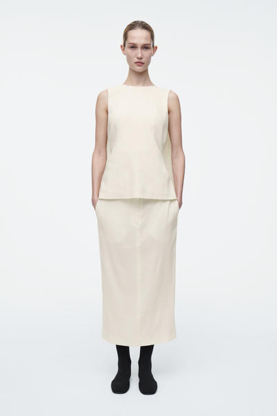 COS デコンストラクテッド オープンバックトップ