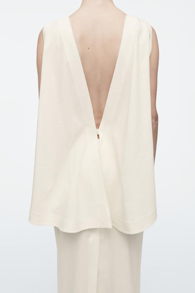 COS デコンストラクテッド オープンバックトップ