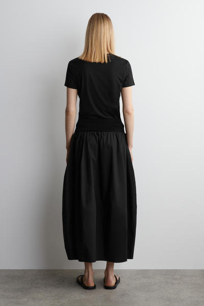 COS スモックパネルミディスカート