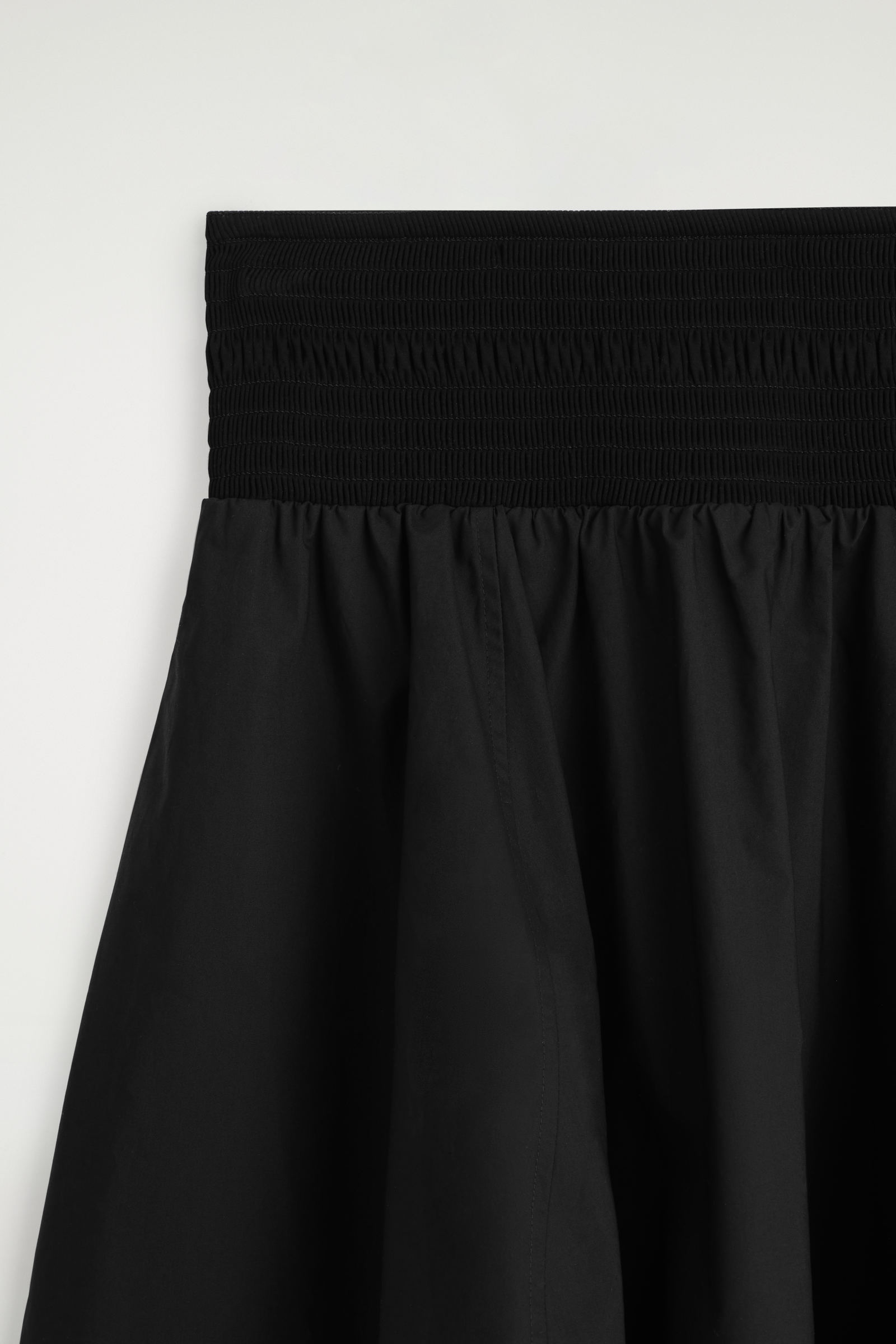 美品✦BRIEFING✦3D LOGO スカート✦ ブラック✦ S クロスチュールシリーズ／スカート（ブラック） | 横浜元町 近沢レース店