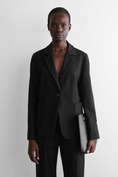 COS スリムシングルブレストブレザー