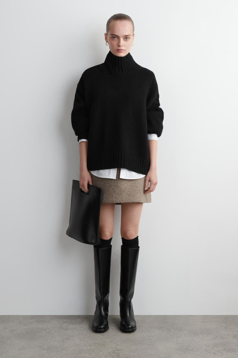 COS ロングウールブーツソックス