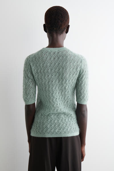 COS ポインテール編みモヘアトップ