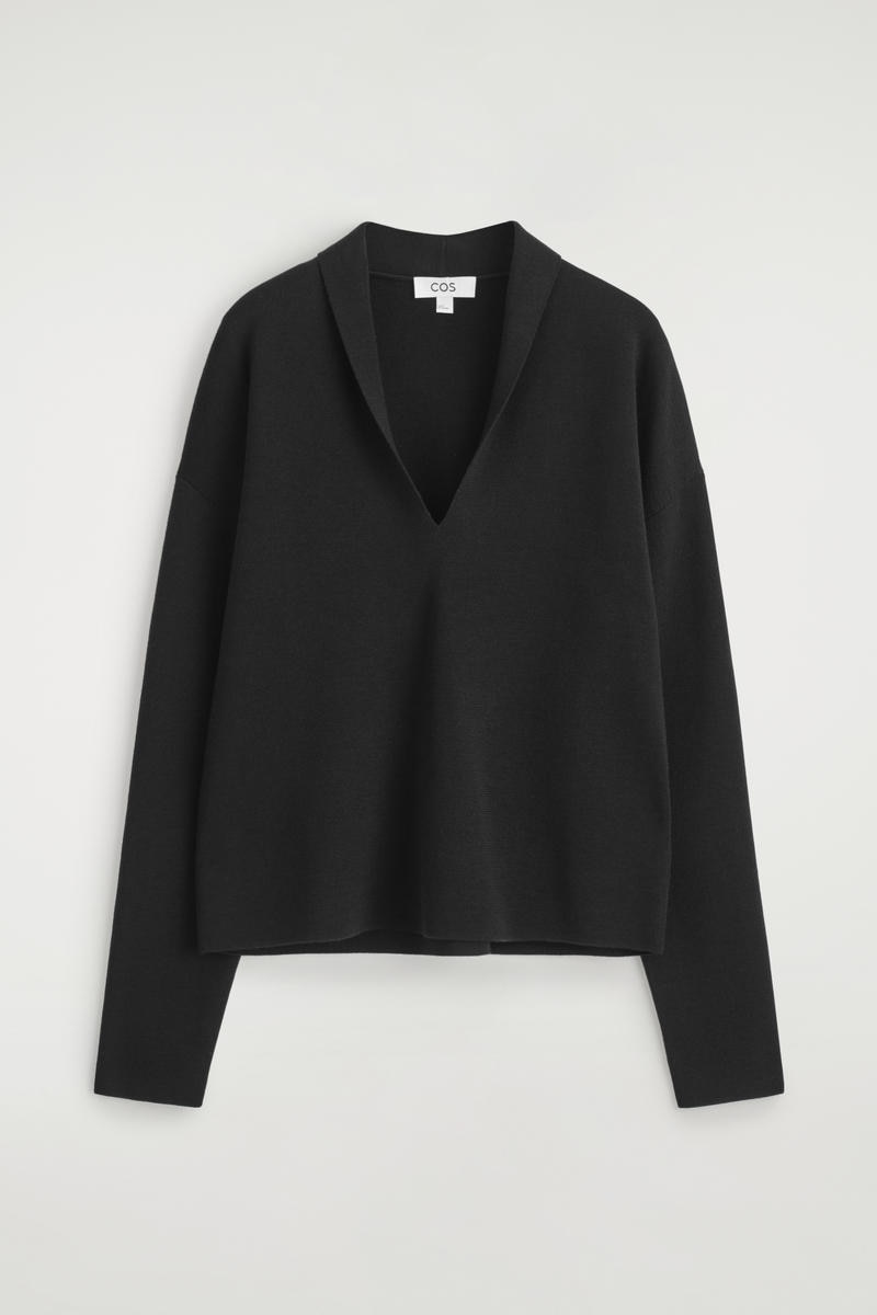 COS ドレープメリノウールVネックジャンパー