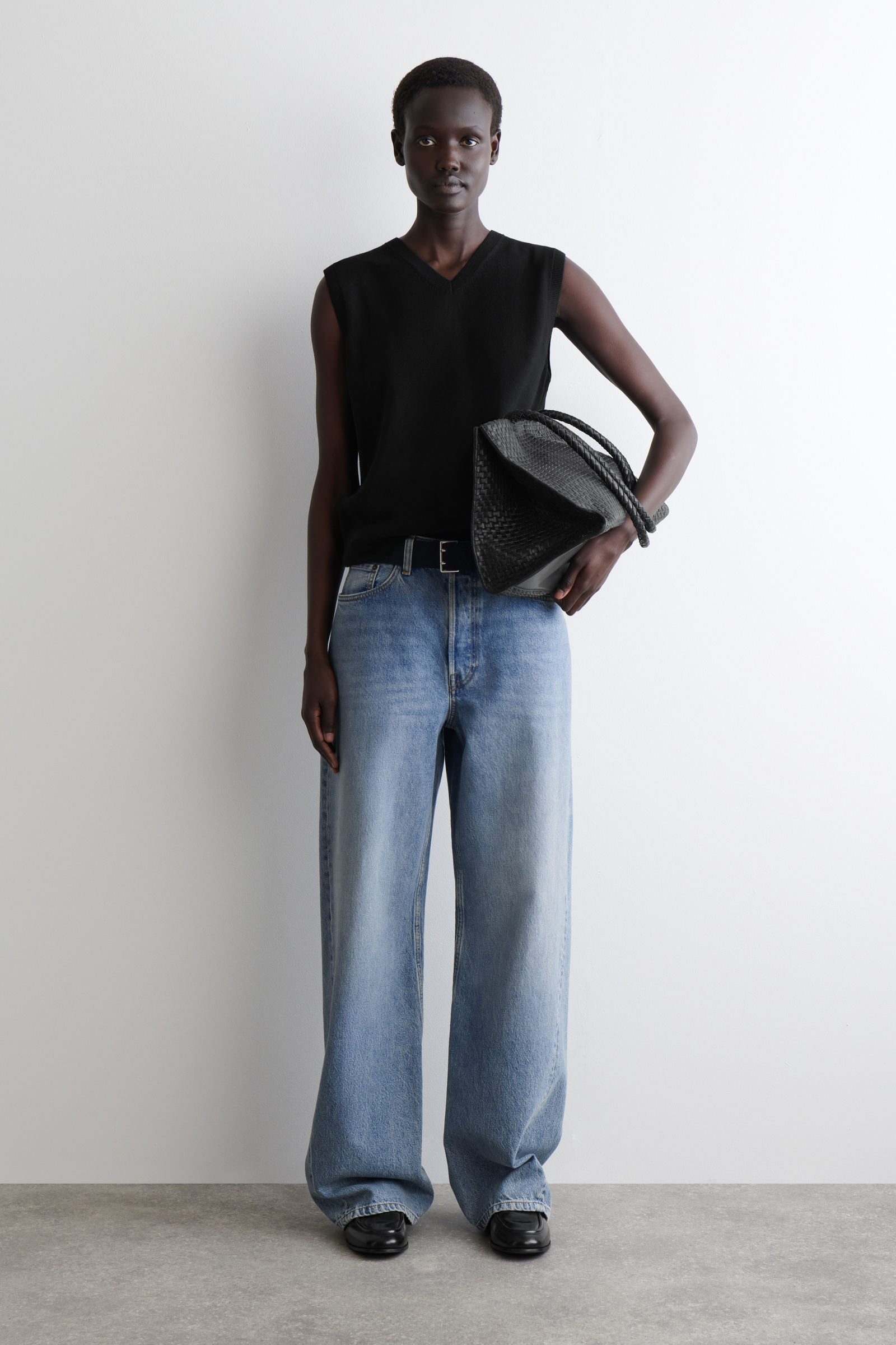 zz-1298844_09-090-1010010-4.