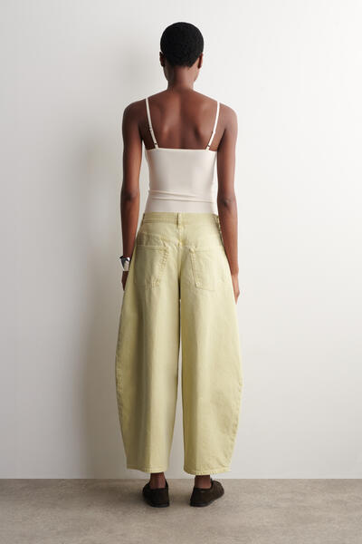 COS TWINEジーンズ - バレル