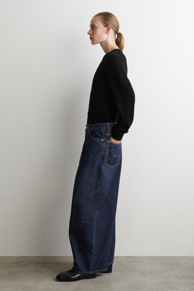 COS TWINEジーンズ - バレル