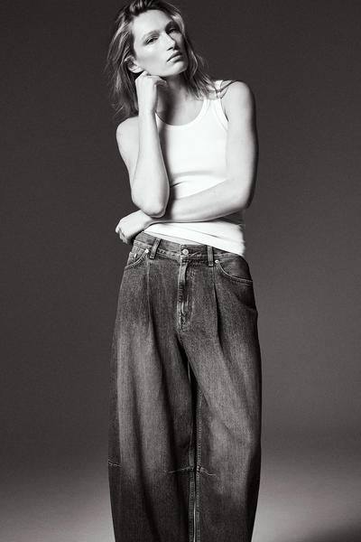 COS TWINEジーンズ - バレル