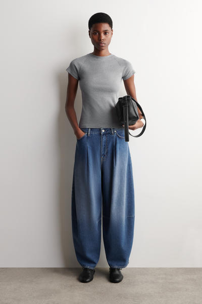 COS TWINEジーンズ - バレル