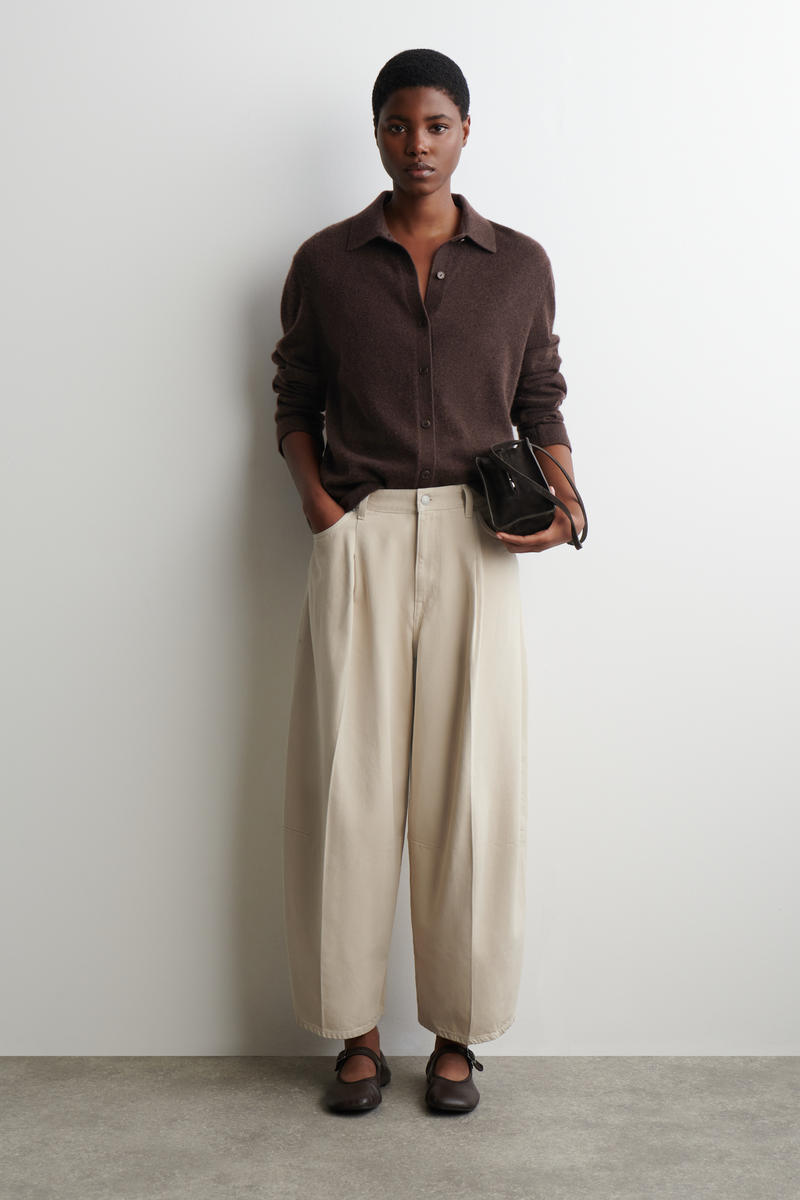 COS TWINEジーンズ - バレル