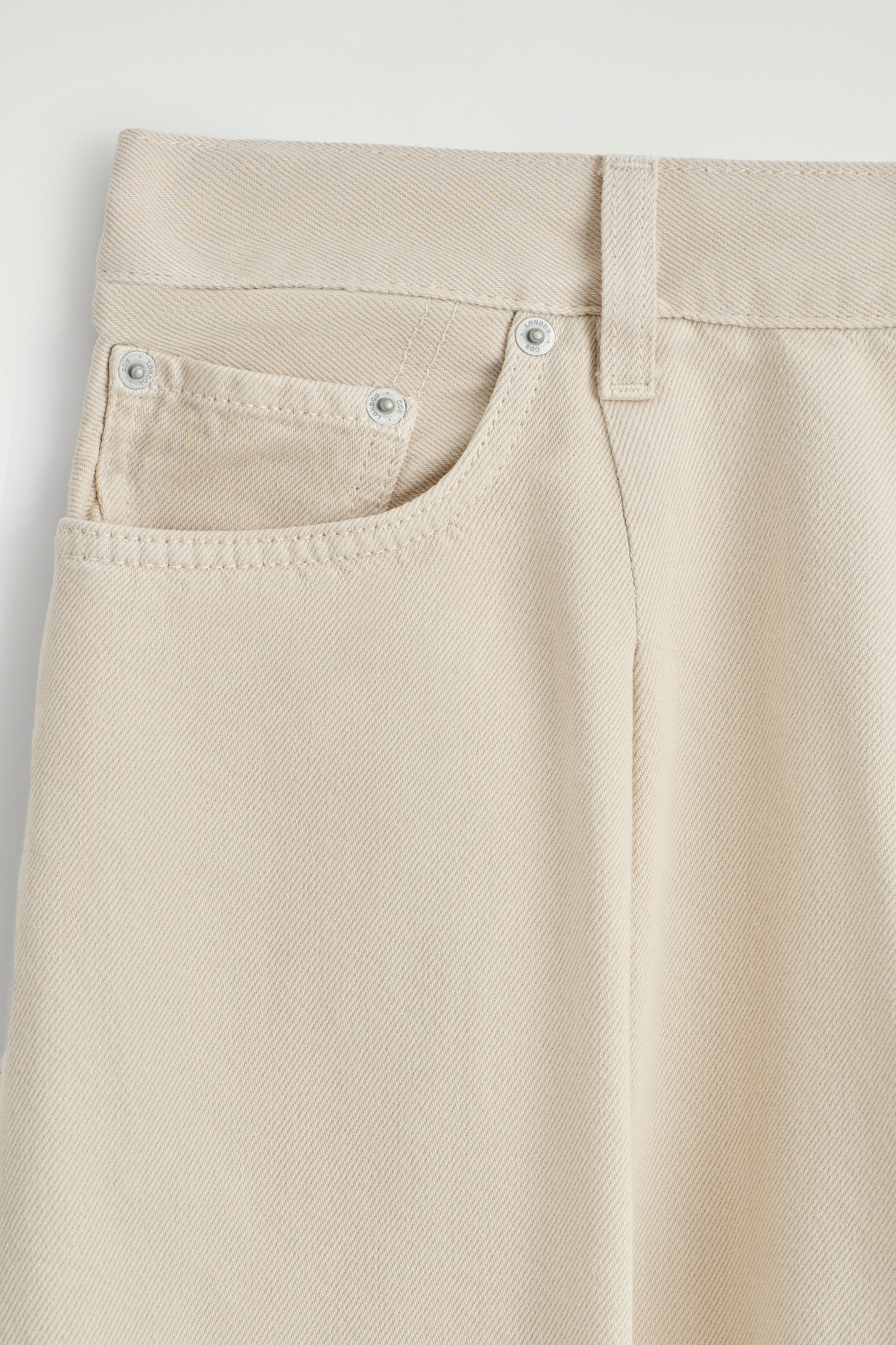 TWINE BARREL-LEG JEANS TWINEジーンズ - バレル ライトベージュ｜COS