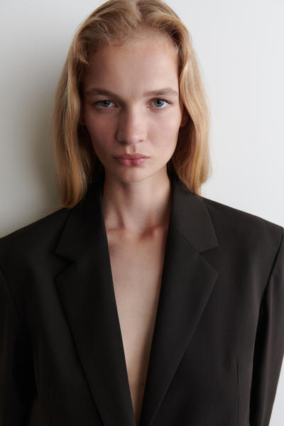 COS メリノウールブレンドブレザー