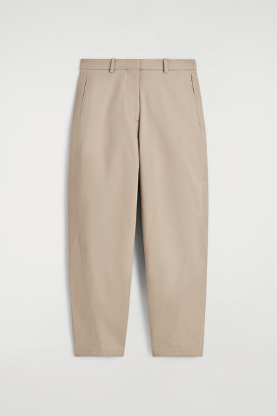 COS バレルレッグコットンチノ