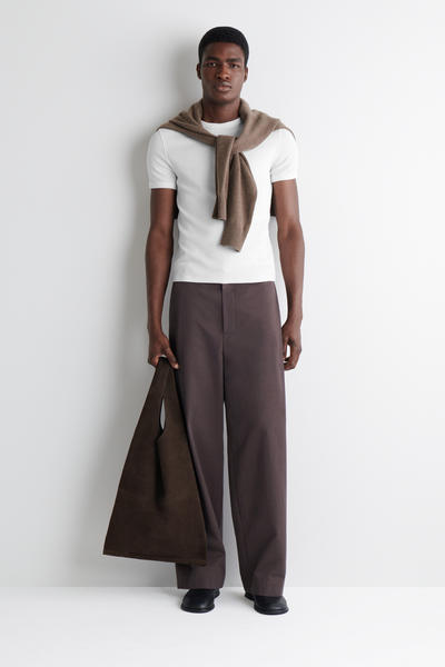 COS スラウチートート - スエード