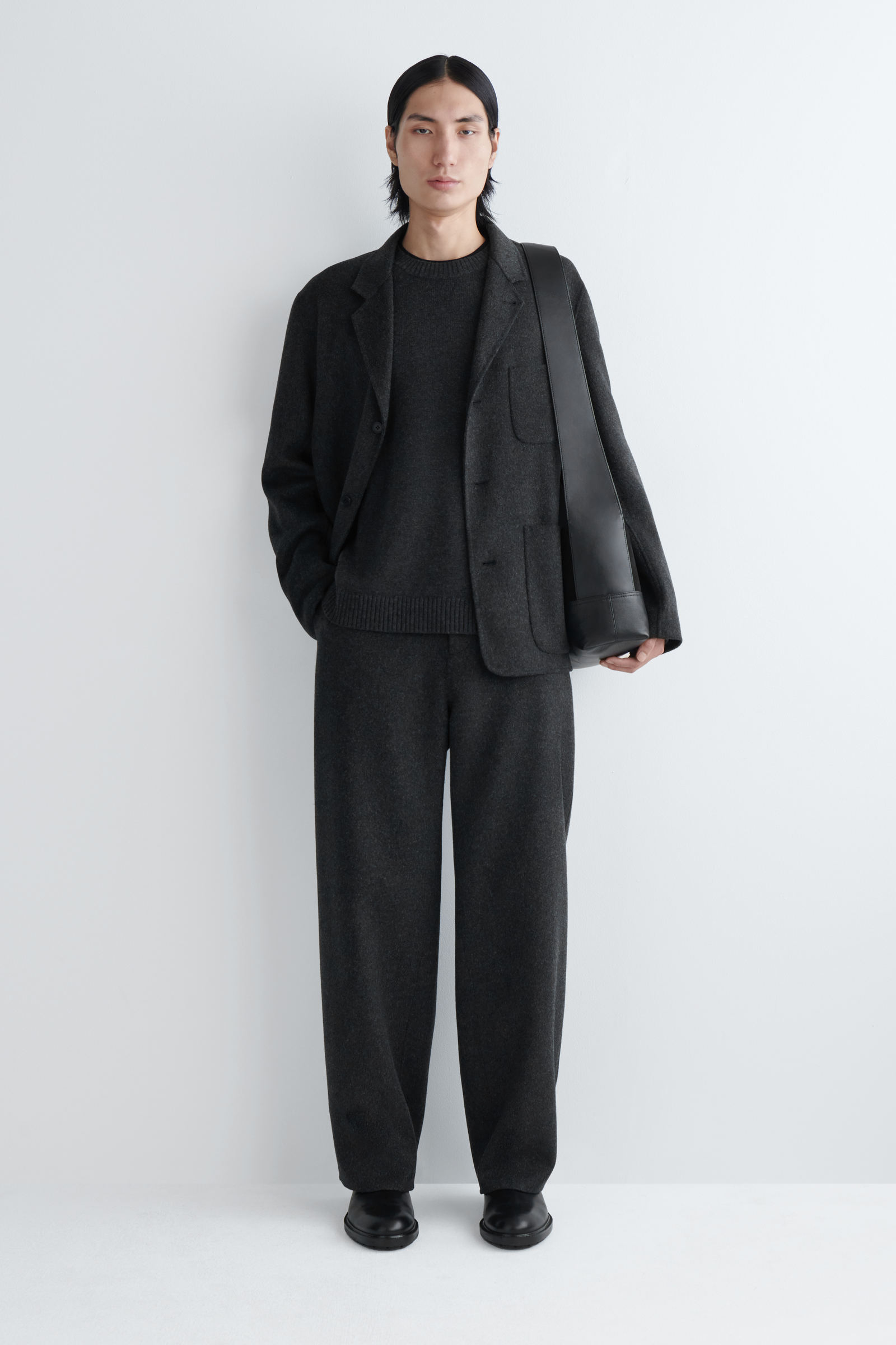 AGENDA SHOULDER BAG - LEATHER AGENDAレザーショルダーバッグ