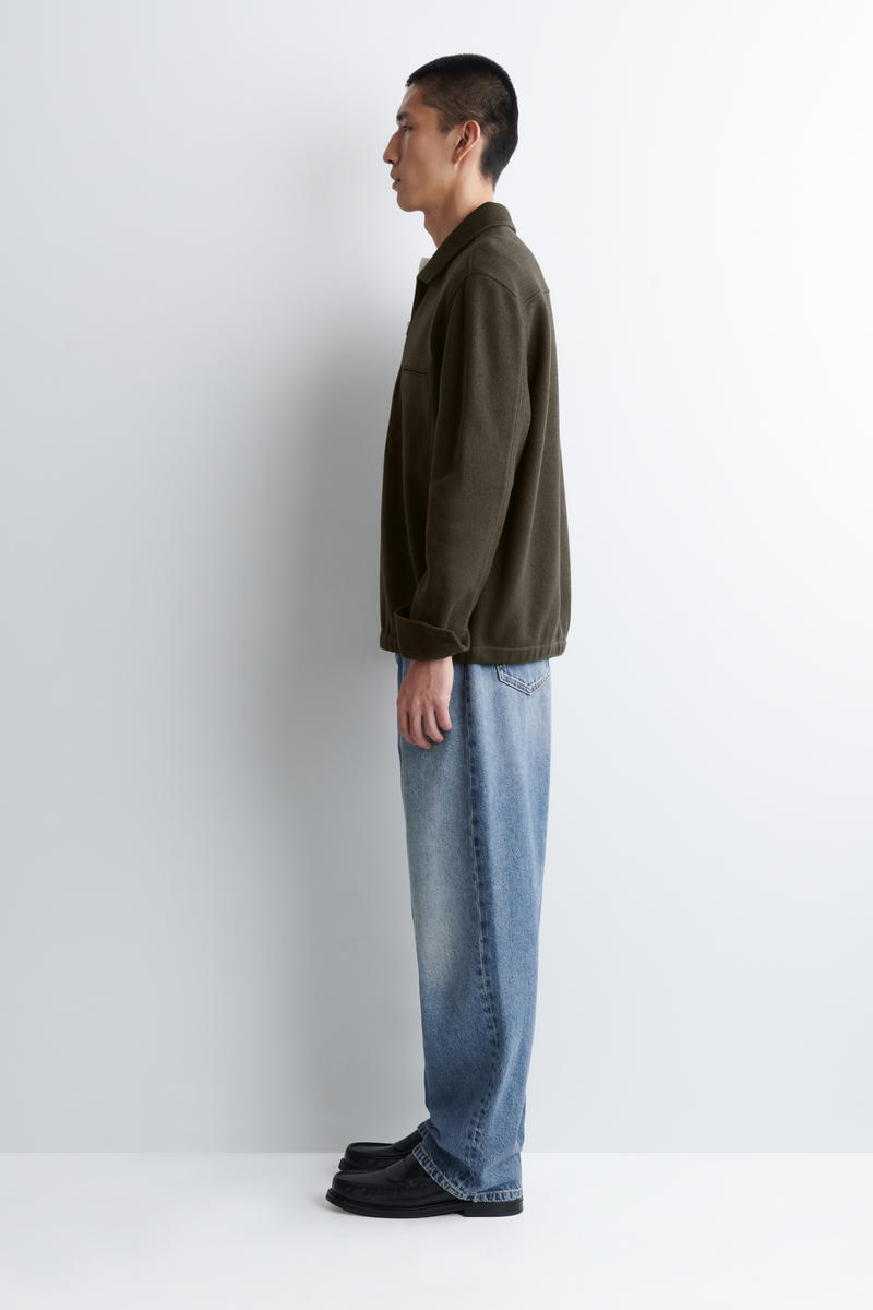 COS ボイルドウールジップアップポロセーター