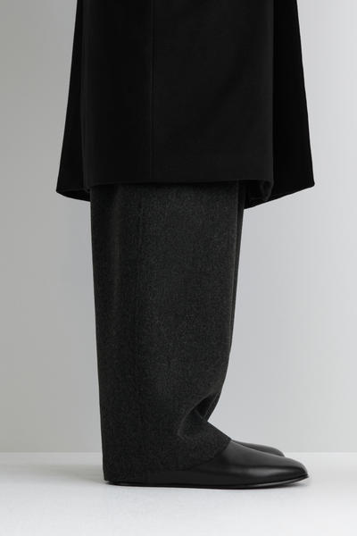 COS スリムレザーブーツ