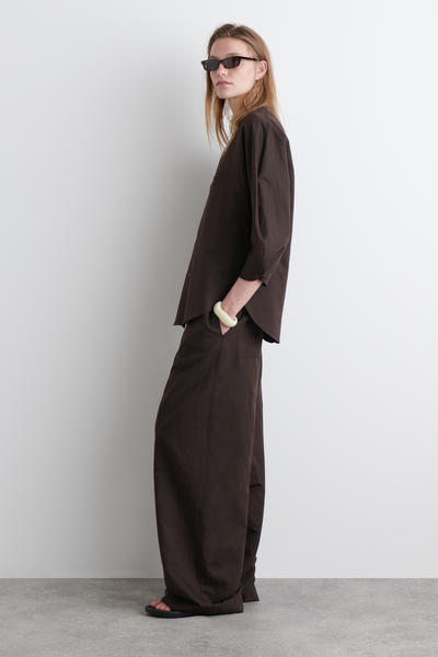 COS Vネック リネンコットンシャツ