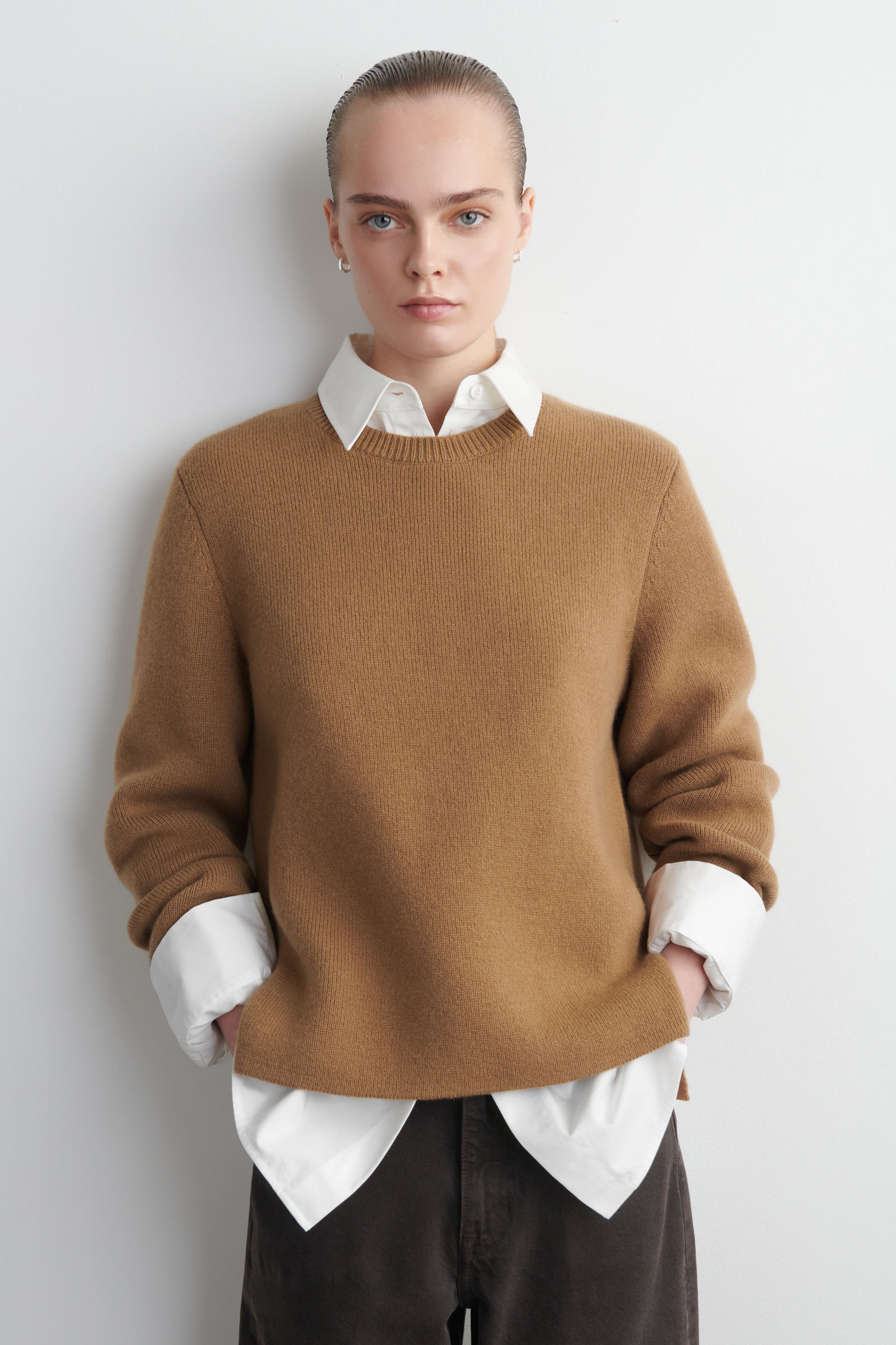 MERINO WOOL CREW-NECK JUMPER メリノウールクルーネック